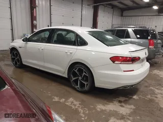 2020 Volkswagen Passat 2.0T R-Line with VIN 1VWMA7A37LC021086, listed as a IAAI auction lot 41290058 with 71,555 mi miles. Bid and sale history available at carsss.com. Image 3.