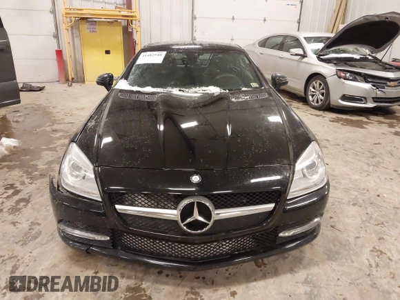 2012 Mercedes-Benz SLK 350 with VIN WDDPK5HA9CF017776, listed as a IAAI auction lot 41482948 with 71,527 mi miles and . Bid and sale history available at DreamBid. Image 12.