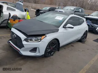 2019 Hyundai Veloster Turbo with VIN KMHTH6AB3KU020193, listed as a IAAI auction lot 41526722 with 54,697 mi miles. Bid and sale history available at carsss.com. Image 17.