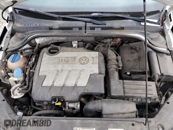 2014 Volkswagen Jetta TDI w/Premium/Nav with VIN 3VWLL7AJ0EM332476, listed as a Copart auction lot 50069445 with 153,974 mi miles and Salvage title. Bid and sale history available at DreamBid. Image 11.