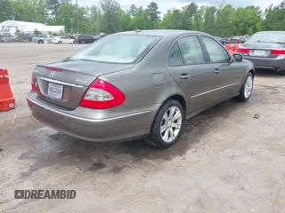 2009 Mercedes-Benz E Luxury 3.5L with VIN WDBUF87X09B418737, listed as a IAAI auction lot 42114852 with 93,014 mi miles. Bid and sale history available at carsss.com. Image 4.