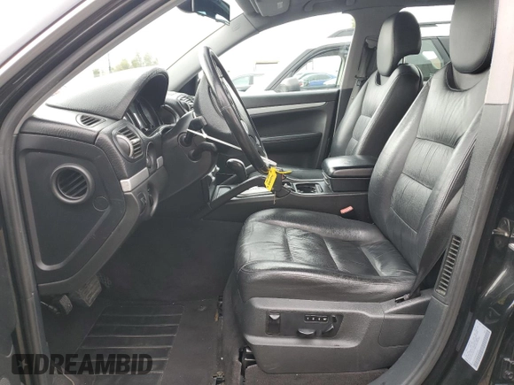 2004 Porsche Cayenne with VIN WP1AA29P54LA24066, listed as a Copart auction lot 82611174 with 101,608 mi miles and Clean Title. Bid and sale history available at carsss.com. Image 7.