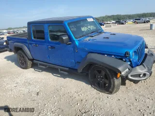 2021 Jeep Gladiator Texas Trail with VIN 1C6JJTAM5ML546356, listed as a Copart auction lot 68625434 with 43,518 mi miles and Salvage Title. Bid and sale history available at carsss.com. Image 4.
