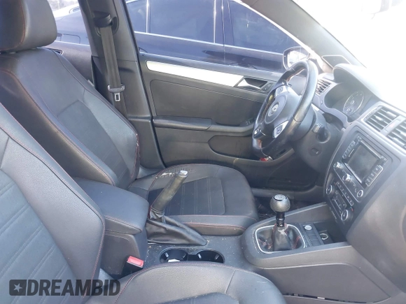 2012 Volkswagen Jetta GLI Autobahn with VIN 3VW5A7AJ5CM421052, listed as a IAAI auction lot 41311213 with 195,926 mi miles and . Bid and sale history available at DreamBid. Image 5.