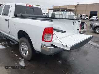 2020 Ram 2500 Tradesman with VIN 3C6UR5CL8LG189305, listed as a IAAI auction lot 41196823 with 35,248 mi miles. Bid and sale history available at carsss.com. Image 3.