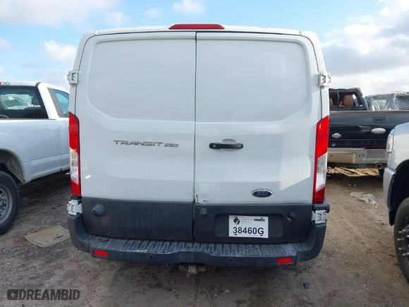 2018 Ford Transit Van with VIN 1FTYR2YM4JKB09904, listed as a IAAI auction lot 41415555 with NaN miles. Bid and sale history available at carsss.com. Image 16.