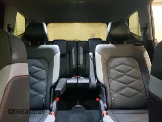 2024 Volkswagen Atlas Peak Edition SE with VIN 1V2CR2CA4RC581662, listed as a Copart auction lot 45403425 with 8,151 mi miles and Salvage title. Bid and sale history available at DreamBid. Image 10.