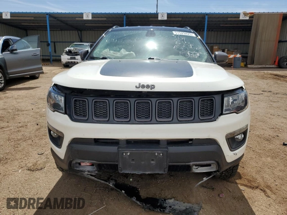 2020 Jeep Compass Trailhawk with VIN 3C4NJDDBXLT144023, listed as a Copart auction lot 51529425 with 41,886 mi miles and Salvage Title. Bid and sale history available at carsss.com. Image 5.