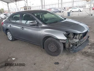 2018 Nissan Sentra S with VIN 3N1AB7AP6JY261050, listed as a IAAI auction lot 41910814 with 70,627 mi miles. Bid and sale history available at carsss.com. Image 1.