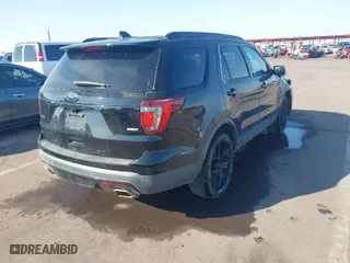 2016 Ford Explorer Sport with VIN 1FM5K8GT1GGA70652, listed as a IAAI auction lot 41471589 with 123,892 mi miles. Bid and sale history available at carsss.com. Image 4.