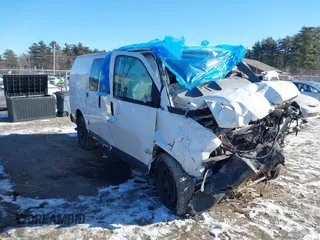 2013 GMC Savana Cargo Van with VIN 1GTS8AF49D1182881, listed as a IAAI auction lot 41416258 with Not Provided miles. Bid and sale history available at carsss.com. Image 1.