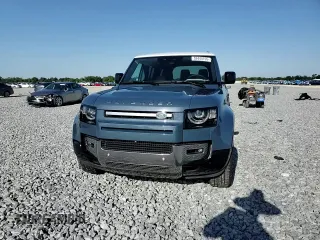 2022 Land Rover Defender SE with VIN SALEPERU8N2067390, listed as a Copart auction lot 52444155 with 35,165 mi miles and Salvage title. Bid and sale history available at DreamBid. Image 11.