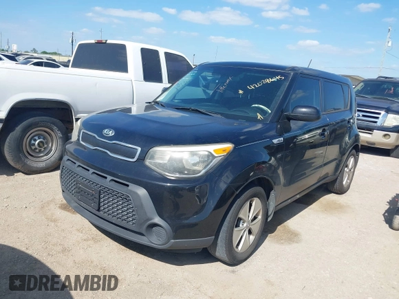 2016 Kia Soul with VIN KNDJN2A23G7246205, listed as a IAAI auction lot 42028645 with 142,240 mi miles. Bid and sale history available at carsss.com. Image 2.