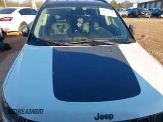 2018 Jeep Compass Trailhawk with VIN 3C4NJDDBXJT199178, listed as a IAAI auction lot 41215543 with 102,271 mi miles and . Bid and sale history available at DreamBid. Image 12.