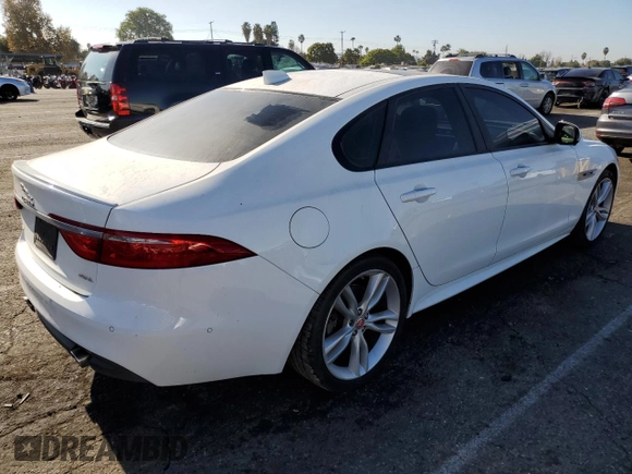 2016 Jaguar XF 35t R-Sport with VIN SAJBF4BV4GCY08546, listed as a Copart auction lot 85547364 with 83,549 mi miles and Clean Title. Bid and sale history available at carsss.com. Image 3.