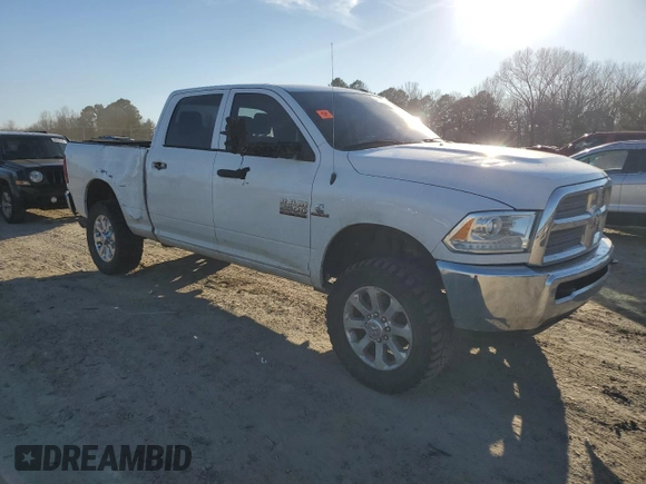 2015 Ram 2500 Tradesman z VIN 3C6UR5CL6FG503506, wystawiony jako Copart lot #46461565 z przebiegiem 236 529 mil mil oraz Czysty tytuł • Clean title. Historia ofert i sprzedaży dostępna na DreamBid. Obrazek 4.