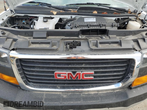 2022 GMC Savana Cargo z VIN 1GTW7AFP1N1188822, wystawiony jako Copart lot #76135484 z przebiegiem 24 056 mil mil oraz Czysty tytuł • Clean title. Historia ofert i sprzedaży dostępna na DreamBid. Obrazek 12.