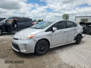 2014 Toyota Prius Four with VIN JTDKN3DU6E1778717, listed as a Copart auction lot 57360345 with 118,055 mi miles and Salvage title. Bid and sale history available at DreamBid. Image 1.