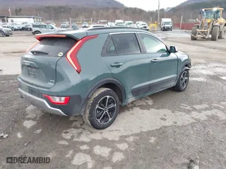 2023 Kia Niro EX with VIN KNDCR3LE4P5071131, listed as a IAAI auction lot 41640919 with 45,285 mi miles. Bid and sale history available at carsss.com. Image 4.