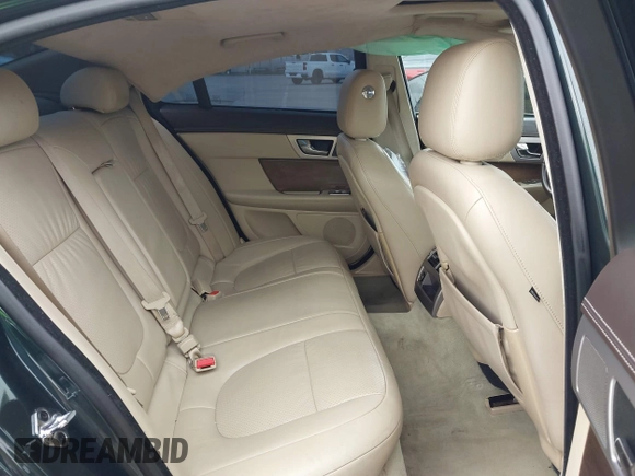 2010 Jaguar XF Supercharged with VIN SAJWA0HE8AMR78233, listed as a IAAI auction lot 41658411 with 69,158 mi miles. Bid and sale history available at carsss.com. Image 8.