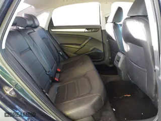 2015 Volkswagen Passat 1.8T S with VIN 1VWAT7A31FC050357, listed as a IAAI auction lot 41487346 with 171,205 mi miles. Bid and sale history available at carsss.com. Image 8.