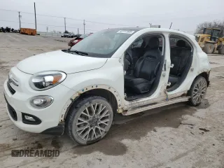2017 FIAT 500X Lounge with VIN ZFBCFXDB4HP615415, listed as a Copart auction lot 43737305 with 114,259 mi miles and Salvage title. Bid and sale history available at DreamBid. Image 1.