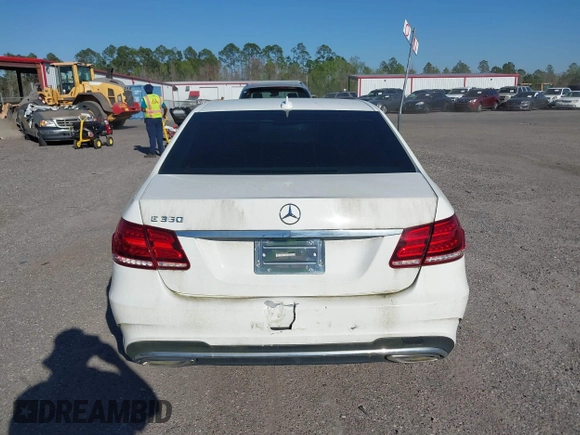 2015 Mercedes-Benz E 350 Sport с VIN WDDHF5KB4FB135434, выставлен на аукционе IAAI как лот 41782298 с пробегом 73 152 миль миль и . История ставок и продаж доступна на DreamBid. Изображение 15.