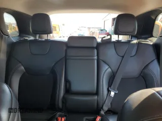 2019 Jeep Cherokee Latitude Plus with VIN 1C4PJLLB4KD316779, listed as a Copart auction lot 49505815 with 102,269 mi miles and Salvage Title. Bid and sale history available at carsss.com. Image 10.