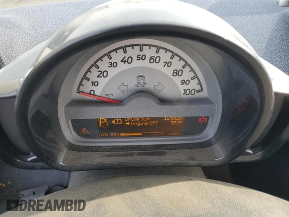2016 Smart fortwo Passion z VIN WMEEJ9AA5GK844503, wystawiony jako Copart lot #42654855 z przebiegiem Nie podano mil oraz Czysty tytuł • Clean title. Historia ofert i sprzedaży dostępna na DreamBid. Obrazek 9.