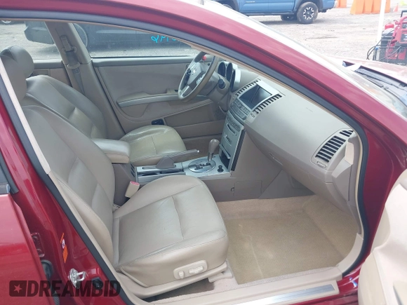 2006 Nissan Maxima 3.5 SL with VIN 1N4BA41E86C856652, listed as a IAAI auction lot 42070796 with 190,538 mi miles. Bid and sale history available at carsss.com. Image 5.