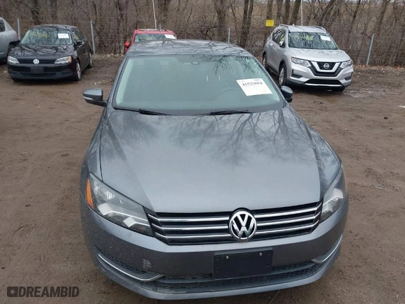 2014 Volkswagen Passat Wolfsburg Ed with VIN 1VWAT7A37EC100581, listed as a IAAI auction lot 41535884 with 119,169 mi miles. Bid and sale history available at carsss.com. Image 6.