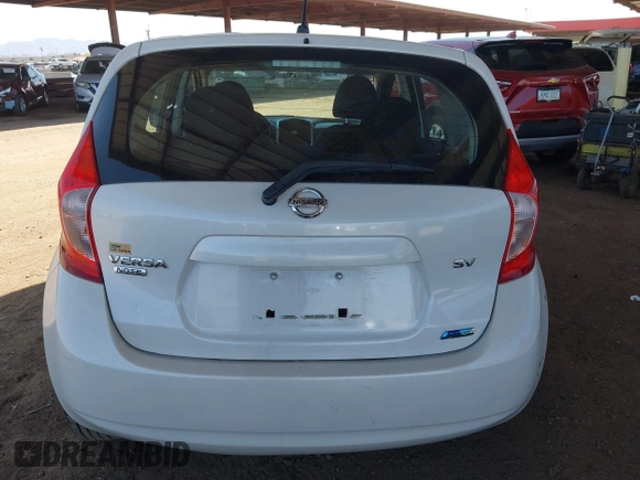 2015 Nissan Note SR z VIN 3N1CE2CPXFL375010, wystawiony jako IAAI lot #42141213 z przebiegiem 109 953 mil mil oraz . Historia ofert i sprzedaży dostępna na DreamBid. Obrazek 16.