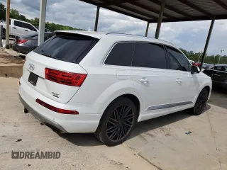 2017 Audi Q7 Premium Plus with VIN WA1LAAF71HD034774, listed as a Copart auction lot 55063835 with 114,481 mi miles and Clean Title. Bid and sale history available at DreamBid. Image 3.