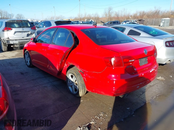 2012 Volkswagen Jetta TDI w/Premium z VIN 3VWLL7AJ3CM027986, wystawiony jako IAAI lot #41453897 z przebiegiem 68 928 mil mil oraz . Historia ofert i sprzedaży dostępna na DreamBid. Obrazek 3.
