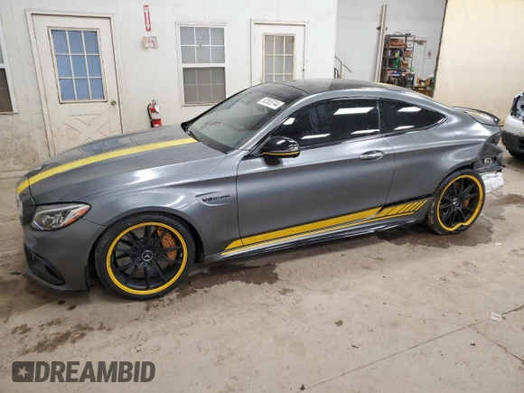 2017 Mercedes-Benz C 63 S AMG with VIN WDDWJ8HB2HF435306, listed as a Copart auction lot 82565744 with 46,587 mi miles and Salvage Title. Bid and sale history available at carsss.com. Image 1.