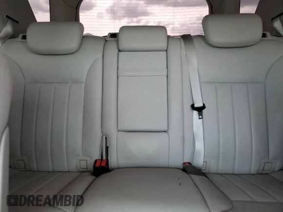 2006 Mercedes-Benz M 350 with VIN 4JGBB86EX6A130614, listed as a Copart auction lot 52069445 with 130,505 mi miles and Clean Title. Bid and sale history available at DreamBid. Image 10.