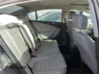 2006 Volkswagen Passat 3.6L V6 z VIN WVWCU73C86P128597, wystawiony jako Copart lot #86707724 z przebiegiem 140 698 mil mil oraz Szkoda całkowita • Salvage title. Historia ofert i sprzedaży dostępna na DreamBid. Obrazek 10.