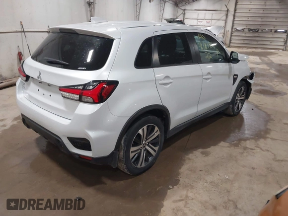 2022 Mitsubishi Outlander Sport ES with VIN JA4ARUAU6NU017446, listed as a IAAI auction lot 41711393 with 42,940 mi miles. Bid and sale history available at carsss.com. Image 4.