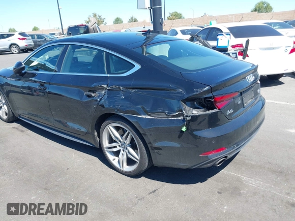 2018 Audi A5 Sportback Premium Plus z VIN WAUENCF55JA009202, wystawiony jako IAAI lot #42218463 z przebiegiem 51 866 mil mil oraz . Historia ofert i sprzedaży dostępna na DreamBid. Obrazek 6.