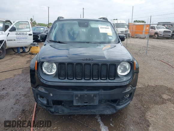 2018 Jeep Renegade Latitude with VIN ZACCJABB3JPH39597, listed as a IAAI auction lot 41858045 with 67,462 mi miles. Bid and sale history available at carsss.com. Image 12.
