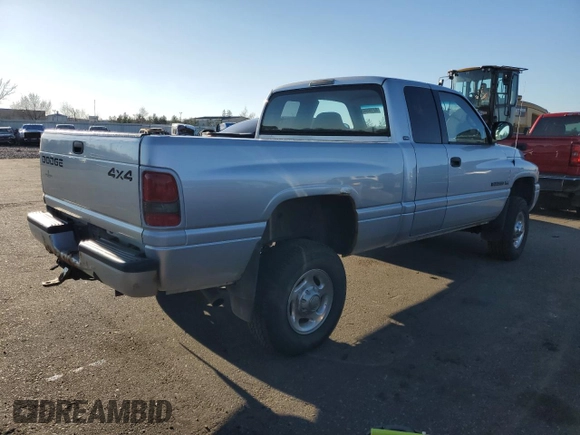 2001 Dodge Ram 2500 with VIN 3B7KF23Z31G821023, listed as a Copart auction lot 82185604 with 77,364 mi miles and Clean Title. Bid and sale history available at carsss.com. Image 3.