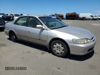 1999 Honda Accord LX with VIN JHMCG5640XC028534, listed as a Copart auction lot 61695935 with 227,032 mi miles and Clean title. Bid and sale history available at DreamBid. Image 4.