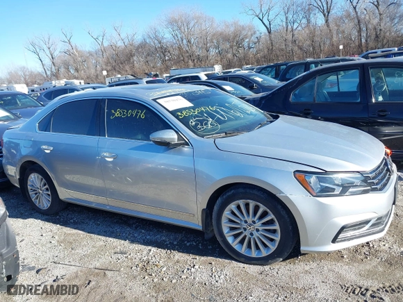 2016 Volkswagen Passat 1.8T SE w/Technology with VIN 1VWBS7A38GC037758, listed as a IAAI auction lot 38530476 with 93,438 mi miles. Bid and sale history available at carsss.com. Image 14.