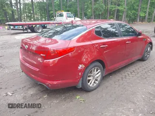 2011 Kia Optima LX z VIN KNAGM4A76B5137923, wystawiony jako IAAI lot #42268782 z przebiegiem 181 694 mil mil oraz . Historia ofert i sprzedaży dostępna na DreamBid. Obrazek 4.