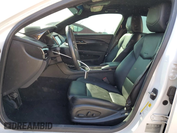 2018 Cadillac ATS RWD z VIN 1G6AA5RX2J0156589, wystawiony jako Copart lot #73422014 z przebiegiem 63 432 mil mil oraz Szkoda całkowita • Salvage title. Historia ofert i sprzedaży dostępna na DreamBid. Obrazek 7.