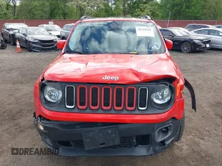 2015 Jeep Renegade Latitude z VIN ZACCJBBT1FPB33219, wystawiony jako IAAI lot #42219442 z przebiegiem 171 868 mil mil oraz . Historia ofert i sprzedaży dostępna na DreamBid. Obrazek 12.