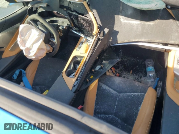 2021 Chevrolet Corvette 2LT with VIN 1G1YB2D48M5122614, listed as a Copart auction lot 44392325 with Not provided miles and Salvage title. Bid and sale history available at DreamBid. Image 8.