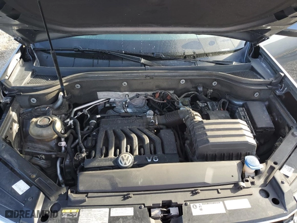 2019 Volkswagen Atlas 3.6L V6 S with VIN 1V2GR2CAXKC582922, listed as a Copart auction lot 82198774 with 65,214 mi miles and Salvage Title. Bid and sale history available at carsss.com. Image 13.