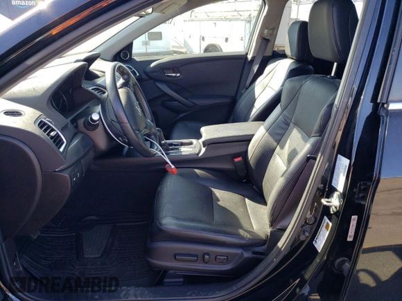 2018 Acura RDX Technology with VIN 5J8TB3H52JL015187, listed as a Copart auction lot 79561114 with 43,579 mi miles and Salvage Title. Bid and sale history available at DreamBid. Image 7.