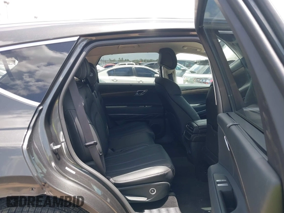 2024 Genesis GV80 z VIN KMUHBDSB9RU209209, wystawiony jako IAAI lot #42449081 z przebiegiem 34 184 mil mil oraz . Historia ofert i sprzedaży dostępna na DreamBid. Obrazek 8.
